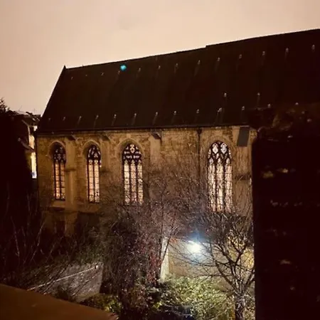 Léonard, Comme à La Maison - Vieux * Lille